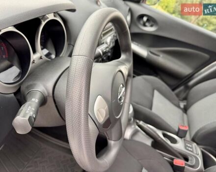 Червоний Ніссан Жук, об'ємом двигуна 1.6 л та пробігом 45 тис. км за 14500 $, фото 19 на Automoto.ua