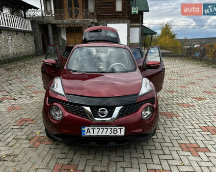 Красный Ниссан Жук, объемом двигателя 1.6 л и пробегом 163 тыс. км за 11500 $, фото 19 на Automoto.ua