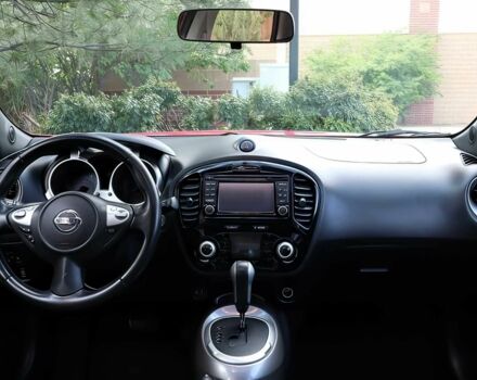 Красный Ниссан Жук, объемом двигателя 1.6 л и пробегом 78 тыс. км за 6000 $, фото 9 на Automoto.ua