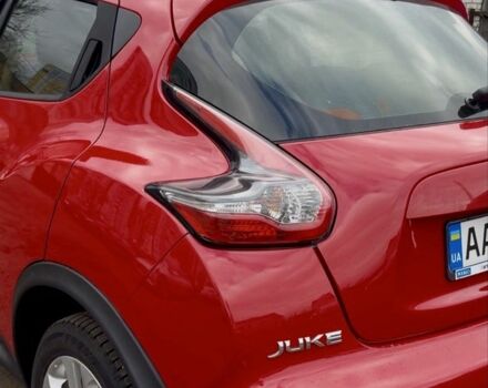 Красный Ниссан Жук, объемом двигателя 1.6 л и пробегом 58 тыс. км за 12999 $, фото 2 на Automoto.ua