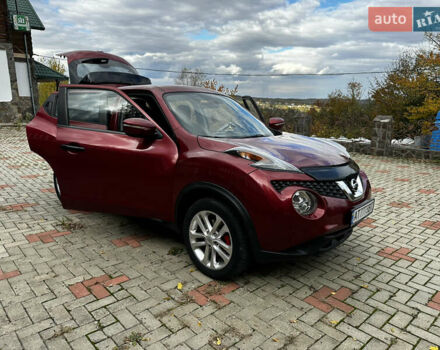 Красный Ниссан Жук, объемом двигателя 1.6 л и пробегом 163 тыс. км за 11500 $, фото 18 на Automoto.ua