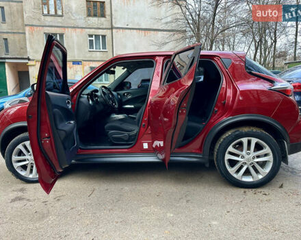 Червоний Ніссан Жук, об'ємом двигуна 1.6 л та пробігом 97 тис. км за 12000 $, фото 5 на Automoto.ua