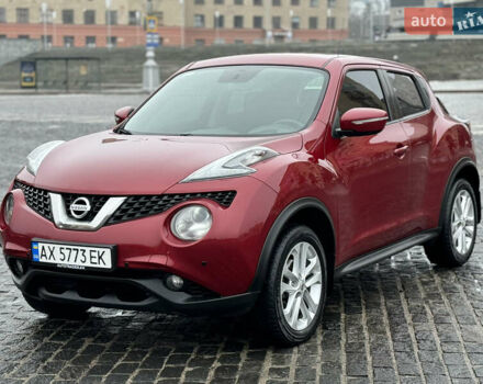 Червоний Ніссан Жук, об'ємом двигуна 1.6 л та пробігом 97 тис. км за 12300 $, фото 5 на Automoto.ua