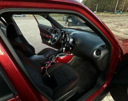 Красный Ниссан Жук, объемом двигателя 1.62 л и пробегом 87 тыс. км за 14500 $, фото 12 на Automoto.ua