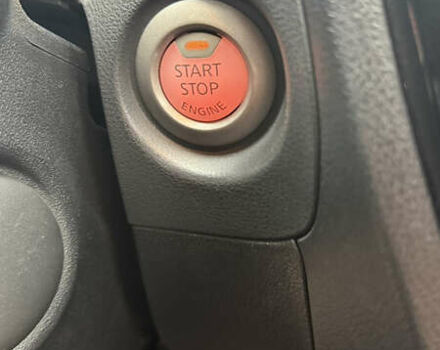 Красный Ниссан Жук, объемом двигателя 1.62 л и пробегом 80 тыс. км за 12680 $, фото 25 на Automoto.ua