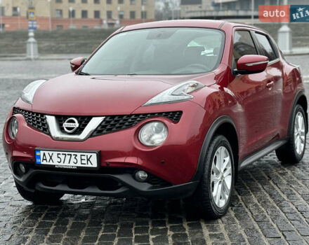 Червоний Ніссан Жук, об'ємом двигуна 1.6 л та пробігом 97 тис. км за 12300 $, фото 6 на Automoto.ua
