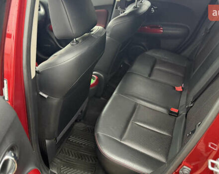 Красный Ниссан Жук, объемом двигателя 1.62 л и пробегом 80 тыс. км за 12680 $, фото 16 на Automoto.ua