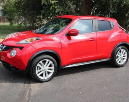 Красный Ниссан Жук, объемом двигателя 1.6 л и пробегом 72 тыс. км за 8000 $, фото 2 на Automoto.ua