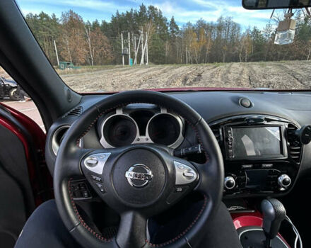 Красный Ниссан Жук, объемом двигателя 1.62 л и пробегом 87 тыс. км за 14500 $, фото 16 на Automoto.ua