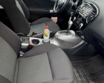 Червоний Ніссан Жук, об'ємом двигуна 1.6 л та пробігом 58 тис. км за 13000 $, фото 8 на Automoto.ua