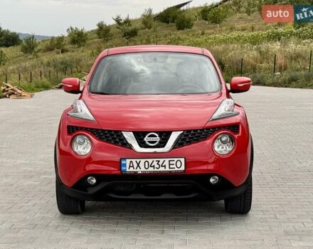 Червоний Ніссан Жук, об'ємом двигуна 1.6 л та пробігом 45 тис. км за 14500 $, фото 3 на Automoto.ua
