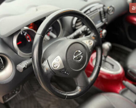 Красный Ниссан Жук, объемом двигателя 1.62 л и пробегом 80 тыс. км за 12680 $, фото 17 на Automoto.ua