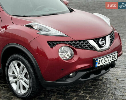 Червоний Ніссан Жук, об'ємом двигуна 1.6 л та пробігом 97 тис. км за 12300 $, фото 23 на Automoto.ua