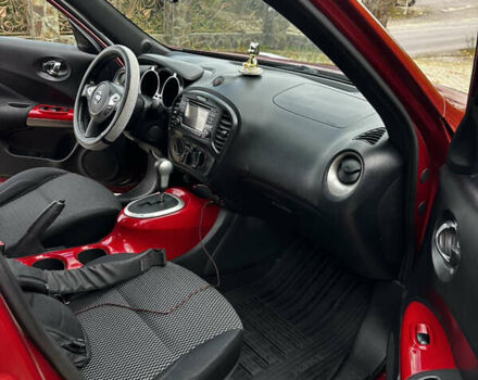 Красный Ниссан Жук, объемом двигателя 1.6 л и пробегом 163 тыс. км за 11500 $, фото 33 на Automoto.ua