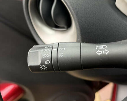 Красный Ниссан Жук, объемом двигателя 1.62 л и пробегом 80 тыс. км за 12680 $, фото 22 на Automoto.ua