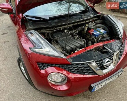 Червоний Ніссан Жук, об'ємом двигуна 1.6 л та пробігом 97 тис. км за 12000 $, фото 12 на Automoto.ua