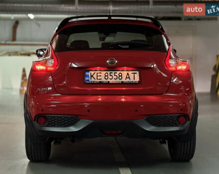 Красный Ниссан Жук, объемом двигателя 1.6 л и пробегом 82 тыс. км за 16500 $, фото 3 на Automoto.ua