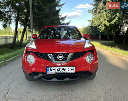 Красный Ниссан Жук, объемом двигателя 1.6 л и пробегом 123 тыс. км за 12900 $, фото 2 на Automoto.ua