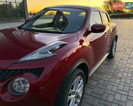 Червоний Ніссан Жук, об'ємом двигуна 1.6 л та пробігом 117 тис. км за 13750 $, фото 1 на Automoto.ua