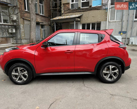 Червоний Ніссан Жук, об'ємом двигуна 1.6 л та пробігом 125 тис. км за 13500 $, фото 2 на Automoto.ua