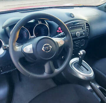 Красный Ниссан Жук, объемом двигателя 1.6 л и пробегом 105 тыс. км за 12500 $, фото 21 на Automoto.ua