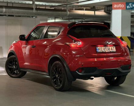 Красный Ниссан Жук, объемом двигателя 1.6 л и пробегом 82 тыс. км за 16500 $, фото 2 на Automoto.ua