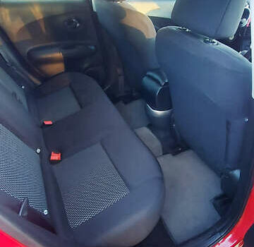 Красный Ниссан Жук, объемом двигателя 1.6 л и пробегом 105 тыс. км за 12500 $, фото 29 на Automoto.ua