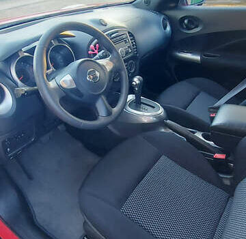 Красный Ниссан Жук, объемом двигателя 1.6 л и пробегом 105 тыс. км за 12500 $, фото 20 на Automoto.ua