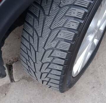 Красный Ниссан Жук, объемом двигателя 1.6 л и пробегом 87 тыс. км за 13850 $, фото 3 на Automoto.ua