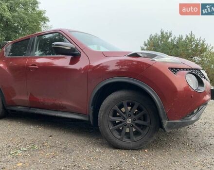 Красный Ниссан Жук, объемом двигателя 1.6 л и пробегом 163 тыс. км за 11999 $, фото 1 на Automoto.ua