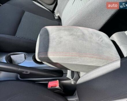 Червоний Ніссан Жук, об'ємом двигуна 1.6 л та пробігом 71 тис. км за 14700 $, фото 35 на Automoto.ua