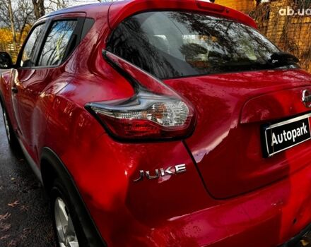 Красный Ниссан Жук, объемом двигателя 1.6 л и пробегом 124 тыс. км за 13490 $, фото 8 на Automoto.ua