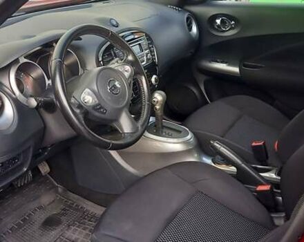 Красный Ниссан Жук, объемом двигателя 1.6 л и пробегом 87 тыс. км за 13850 $, фото 4 на Automoto.ua