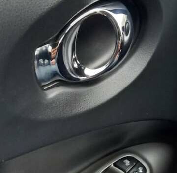 Червоний Ніссан Жук, об'ємом двигуна 1.6 л та пробігом 87 тис. км за 13499 $, фото 28 на Automoto.ua