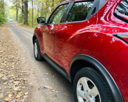 Красный Ниссан Жук, объемом двигателя 1.6 л и пробегом 25 тыс. км за 18000 $, фото 6 на Automoto.ua