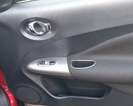 Червоний Ніссан Жук, об'ємом двигуна 1.6 л та пробігом 87 тис. км за 13499 $, фото 7 на Automoto.ua