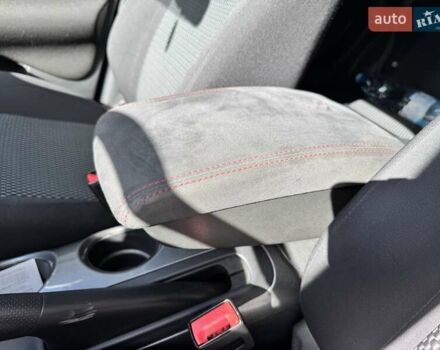 Червоний Ніссан Жук, об'ємом двигуна 1.6 л та пробігом 71 тис. км за 14700 $, фото 34 на Automoto.ua