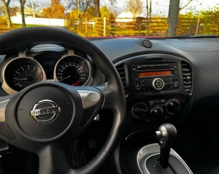 Красный Ниссан Жук, объемом двигателя 1.6 л и пробегом 124 тыс. км за 13490 $, фото 15 на Automoto.ua