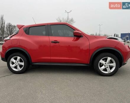 Красный Ниссан Жук, объемом двигателя 1.6 л и пробегом 40 тыс. км за 14700 $, фото 4 на Automoto.ua