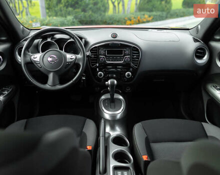 Червоний Ніссан Жук, об'ємом двигуна 1.6 л та пробігом 52 тис. км за 14400 $, фото 9 на Automoto.ua