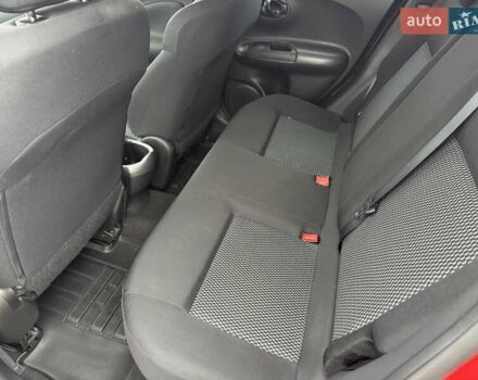 Красный Ниссан Жук, объемом двигателя 1.6 л и пробегом 40 тыс. км за 14700 $, фото 12 на Automoto.ua