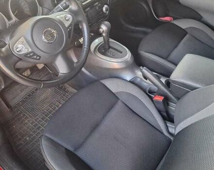 Красный Ниссан Жук, объемом двигателя 1.6 л и пробегом 28 тыс. км за 16908 $, фото 4 на Automoto.ua