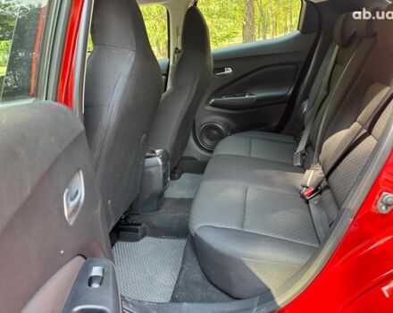 Красный Ниссан Жук, объемом двигателя 1 л и пробегом 30 тыс. км за 19590 $, фото 14 на Automoto.ua