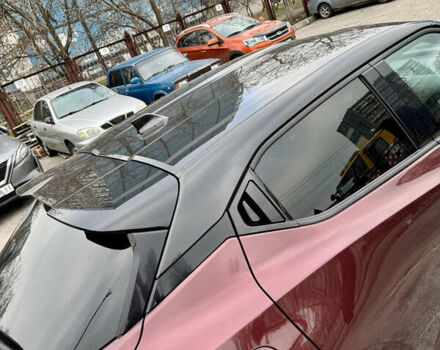 Красный Ниссан Жук, объемом двигателя 1 л и пробегом 49 тыс. км за 20000 $, фото 10 на Automoto.ua