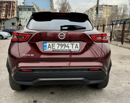 Красный Ниссан Жук, объемом двигателя 1 л и пробегом 49 тыс. км за 20000 $, фото 11 на Automoto.ua