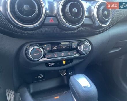 Красный Ниссан Жук, объемом двигателя 1 л и пробегом 44 тыс. км за 19500 $, фото 21 на Automoto.ua