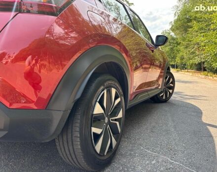 Красный Ниссан Жук, объемом двигателя 1 л и пробегом 30 тыс. км за 19590 $, фото 10 на Automoto.ua