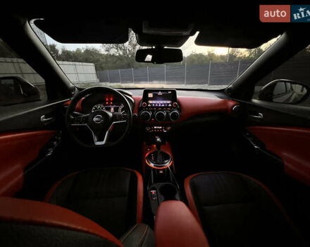 Красный Ниссан Жук, объемом двигателя 1 л и пробегом 31 тыс. км за 23200 $, фото 26 на Automoto.ua