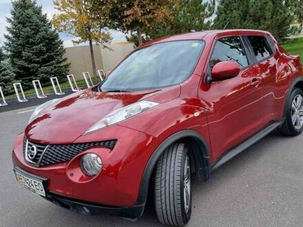 Красный Ниссан Жук, объемом двигателя 1.6 л и пробегом 41 тыс. км за 12999 $, фото 1 на Automoto.ua
