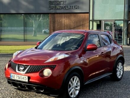 Красный Ниссан Жук, объемом двигателя 1.6 л и пробегом 90 тыс. км за 7999 $, фото 1 на Automoto.ua